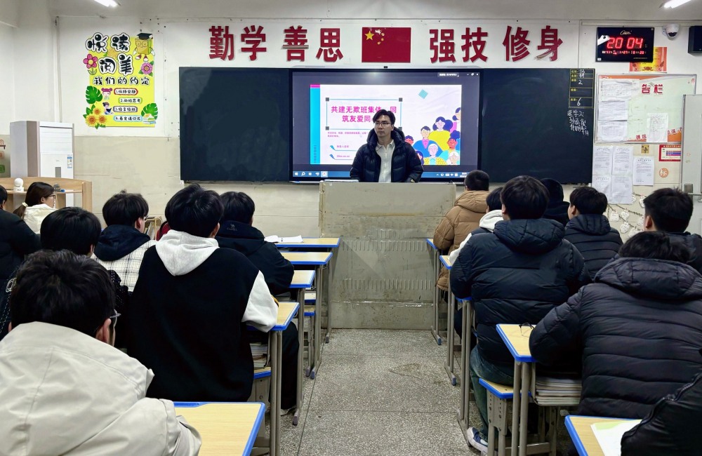 27623B541009C96D04E40BCA66DBAB43_副本.jpg