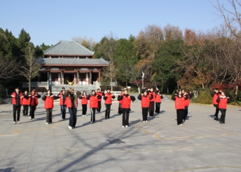 开场舞.jpg