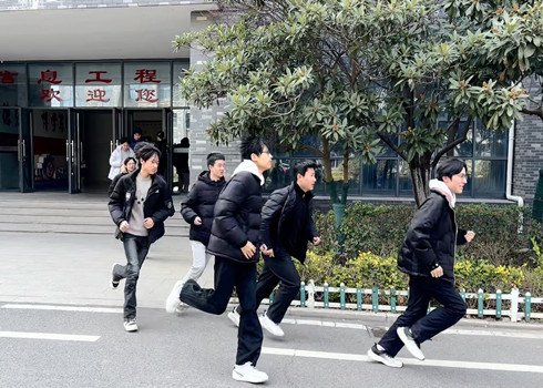 图片4_副本.jpg