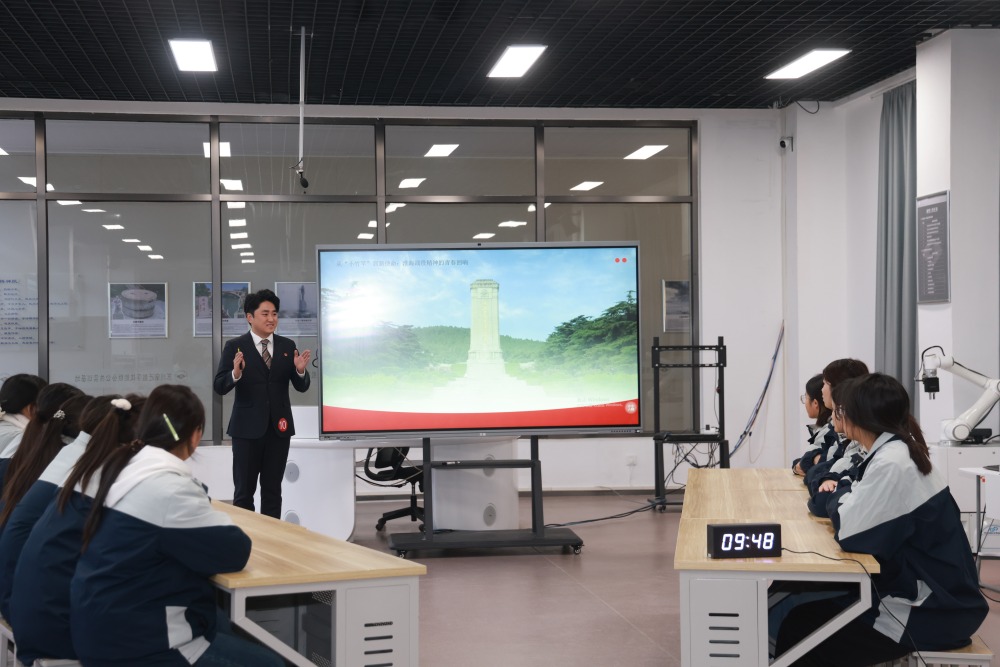 喜报│我院教师荣获“菁菁杯”第十届江苏省中学中职学校微团课展示活动教师组特等奖