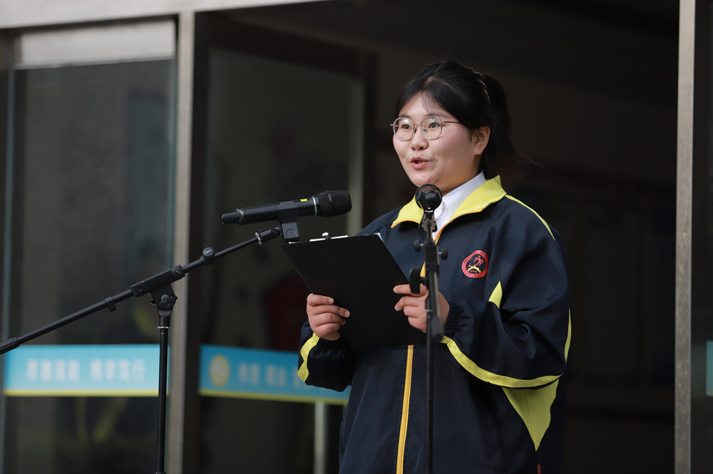 1776155516275889.jpg 第6周1_副本.jpg